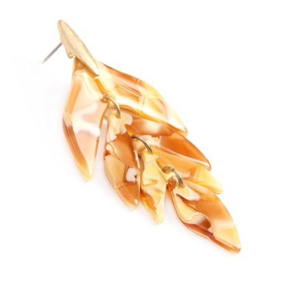 Mustard Good Leaf Resin Linked Earrings - Picture 2 of 4